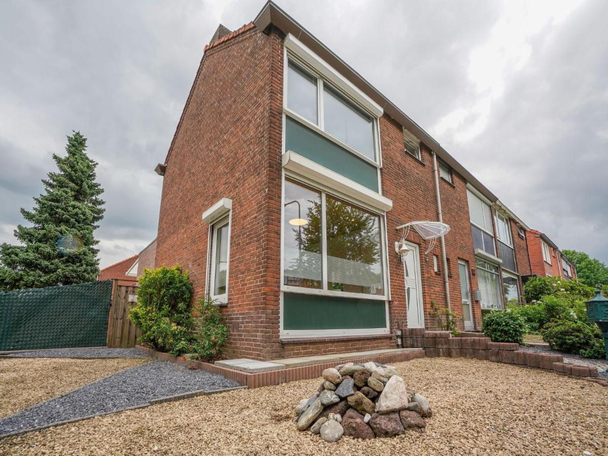 Terraced House In Kerkrade With A Garden Villa Екстериор снимка