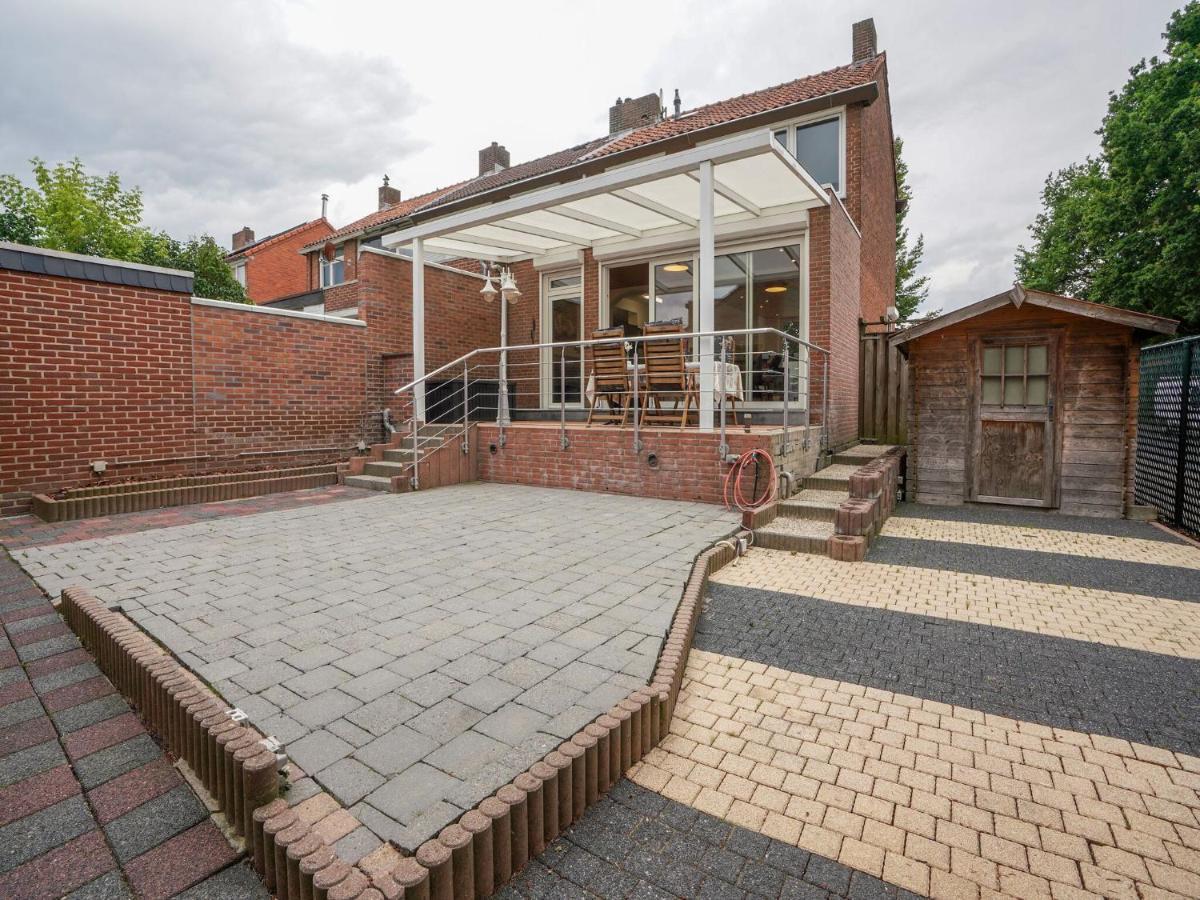 Terraced House In Kerkrade With A Garden Villa Екстериор снимка